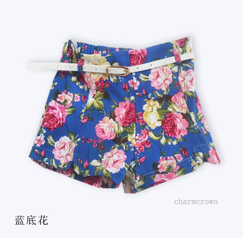 Floral Shorts on Luulla